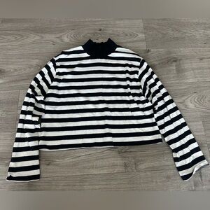 ASOS Size US 4 oversized long sleeved top